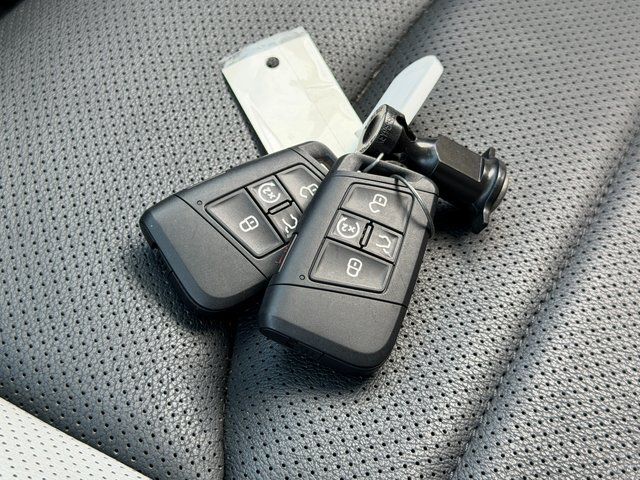 2024 Volkswagen Taos 1.5T SEL Springfield VA