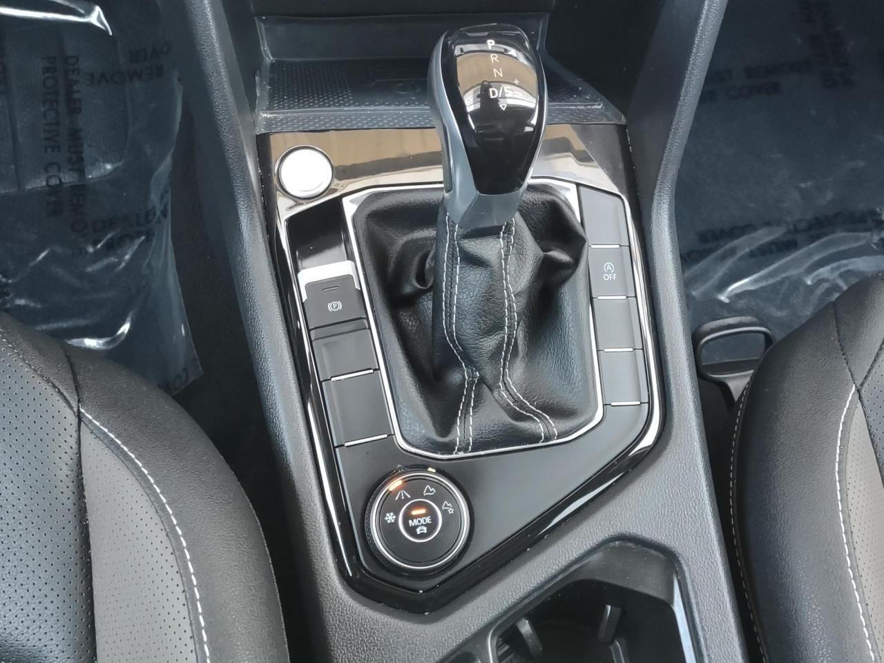 2024 Volkswagen Taos 1.5T SEL Waldorf MD