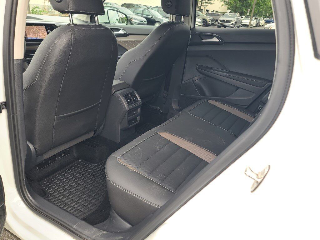 2024 Volkswagen Taos 1.5T SEL Springfield VA