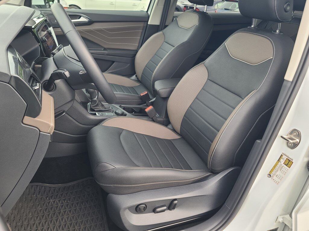 2024 Volkswagen Taos 1.5T SEL Springfield VA