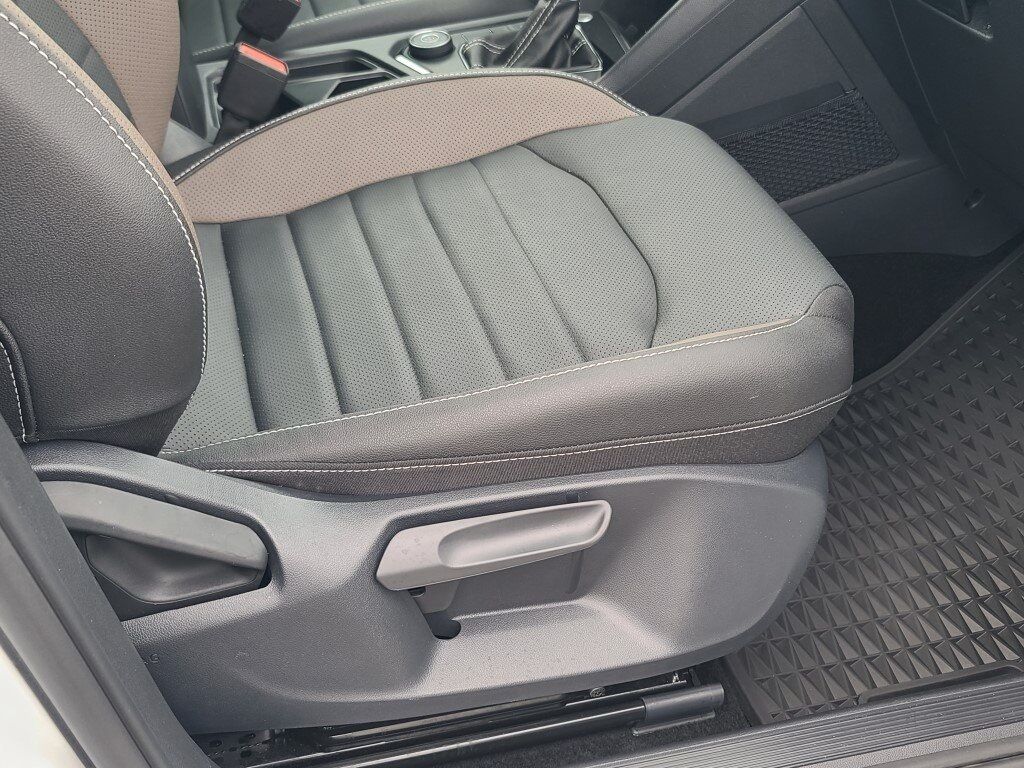 2024 Volkswagen Taos 1.5T SEL Springfield VA