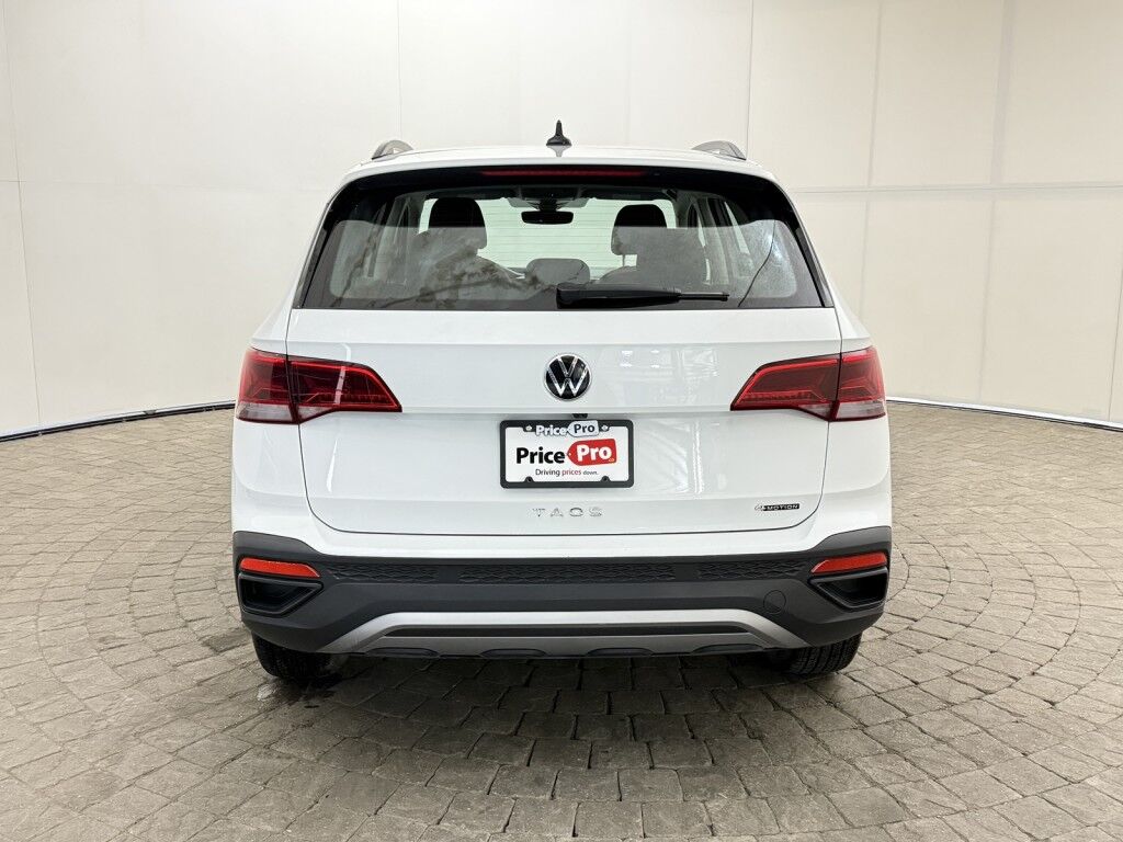 2024 Volkswagen Taos 4MOTION Maumee OH