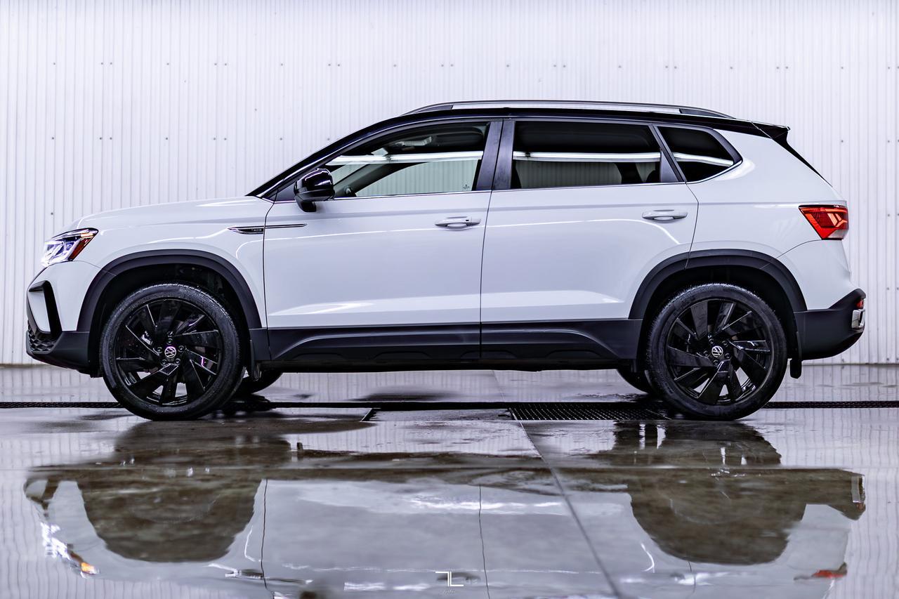 2024 Volkswagen Taos 4Motion Highline Leather Roof Nav BCam Red Deer AB