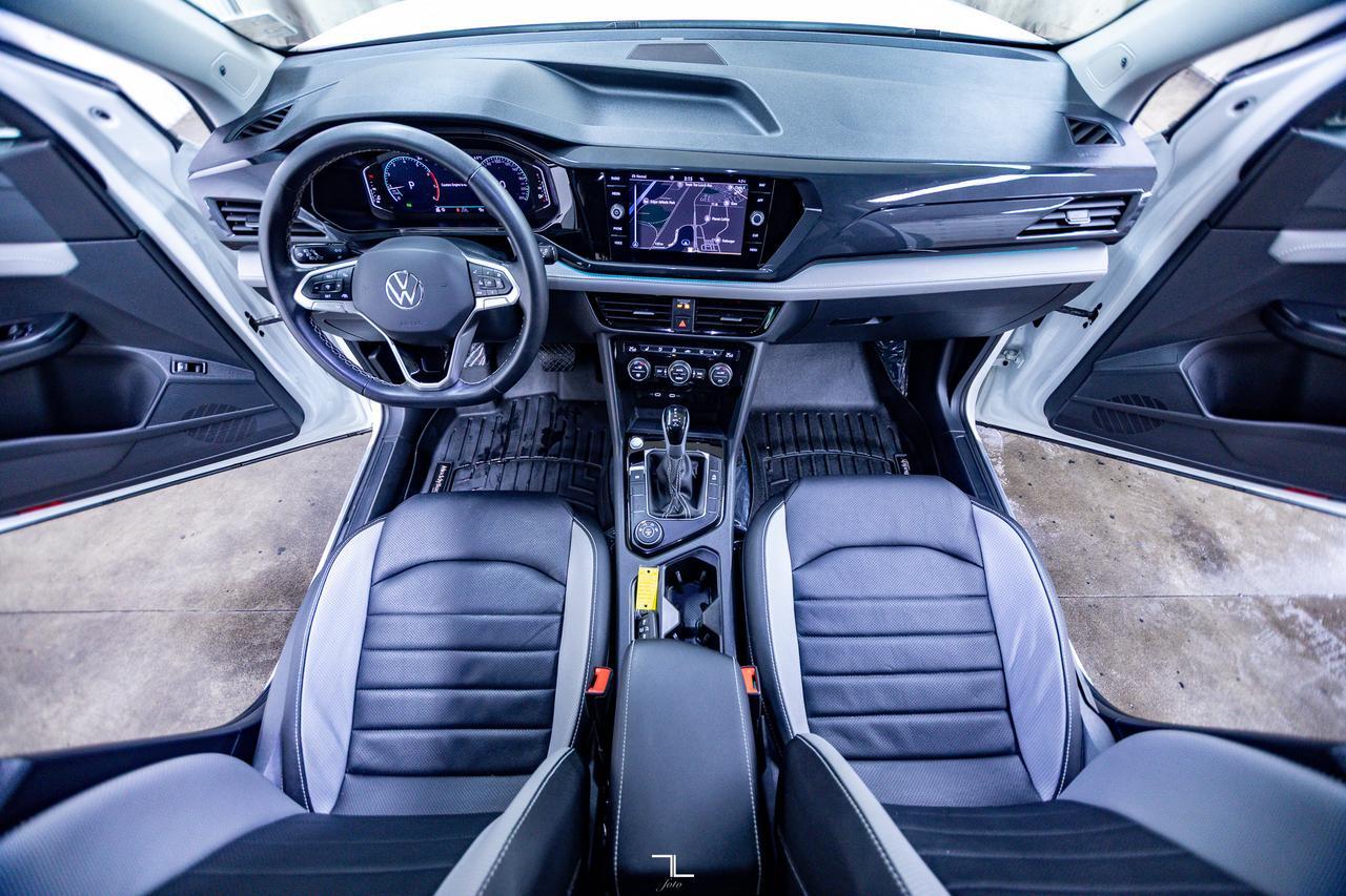 2024 Volkswagen Taos 4Motion Highline Leather Roof Nav BCam Red Deer AB