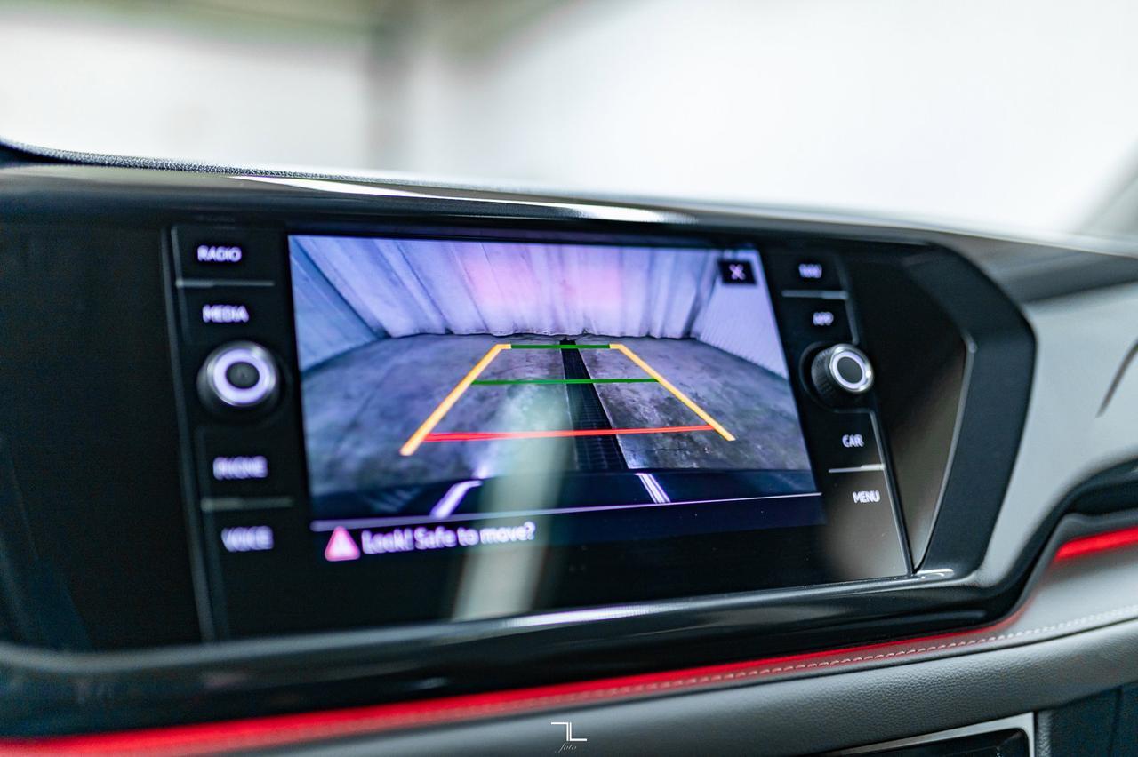 2024 Volkswagen Taos 4Motion Highline Leather Roof Nav BCam Red Deer AB