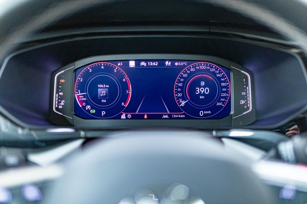 2024 Volkswagen Taos 4Motion Highline Leather Roof Nav BCam Red Deer AB