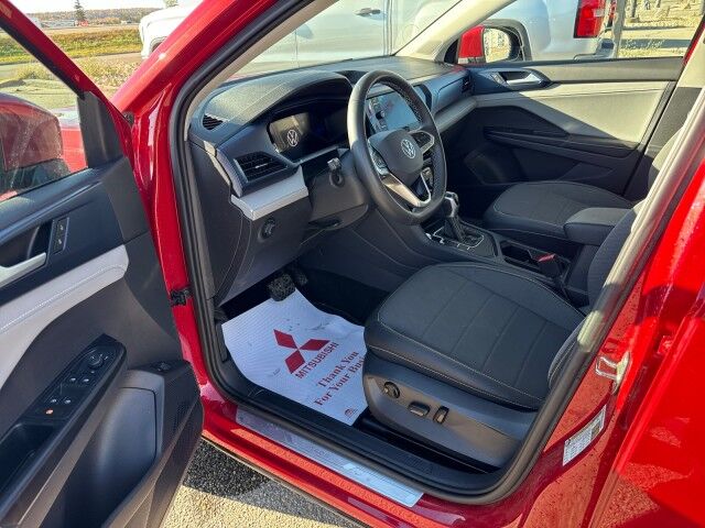 2024 Volkswagen Taos Comfortline Grande Prairie AB