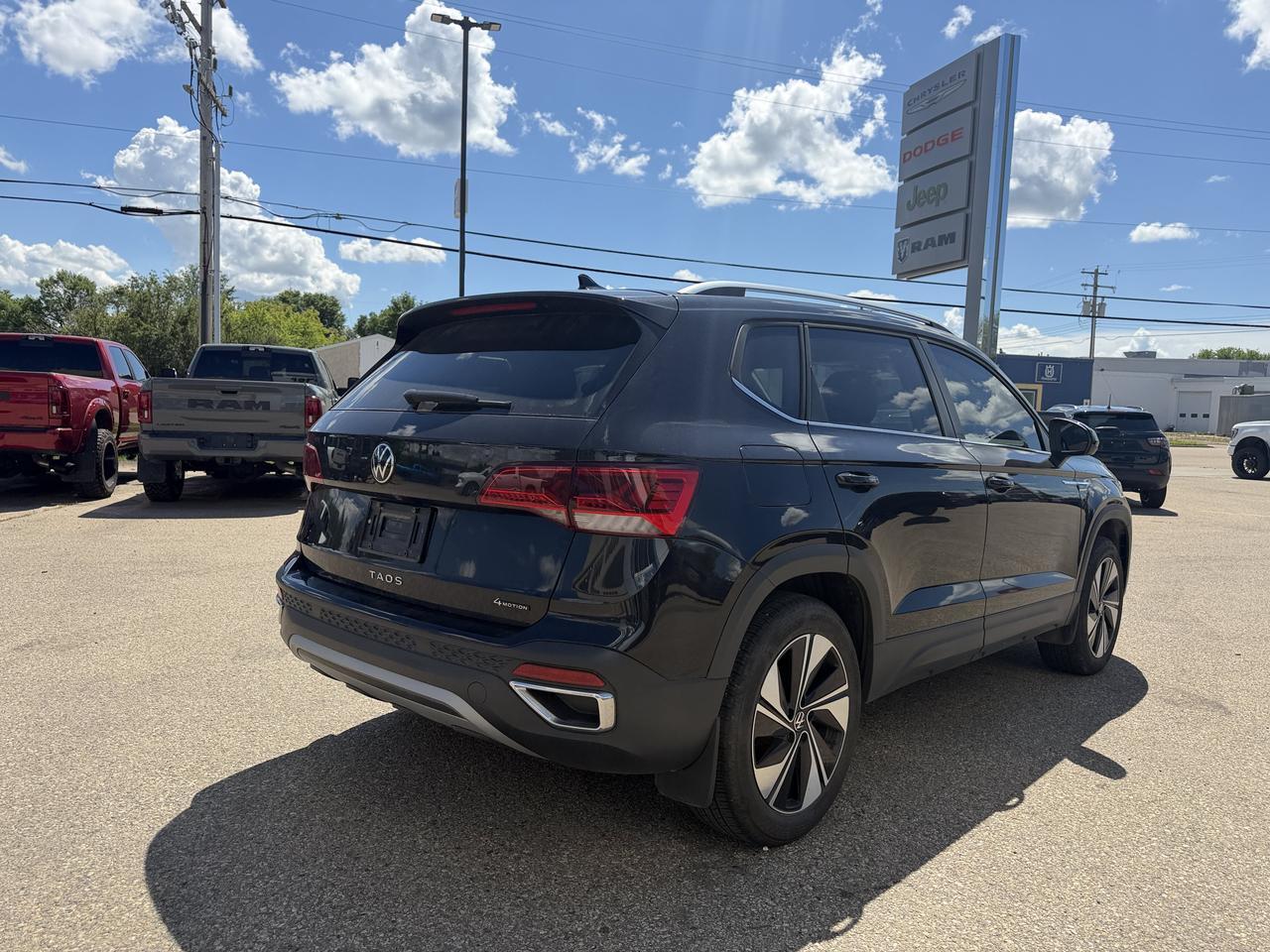 2024 Volkswagen Taos Comfortline Redwater AB