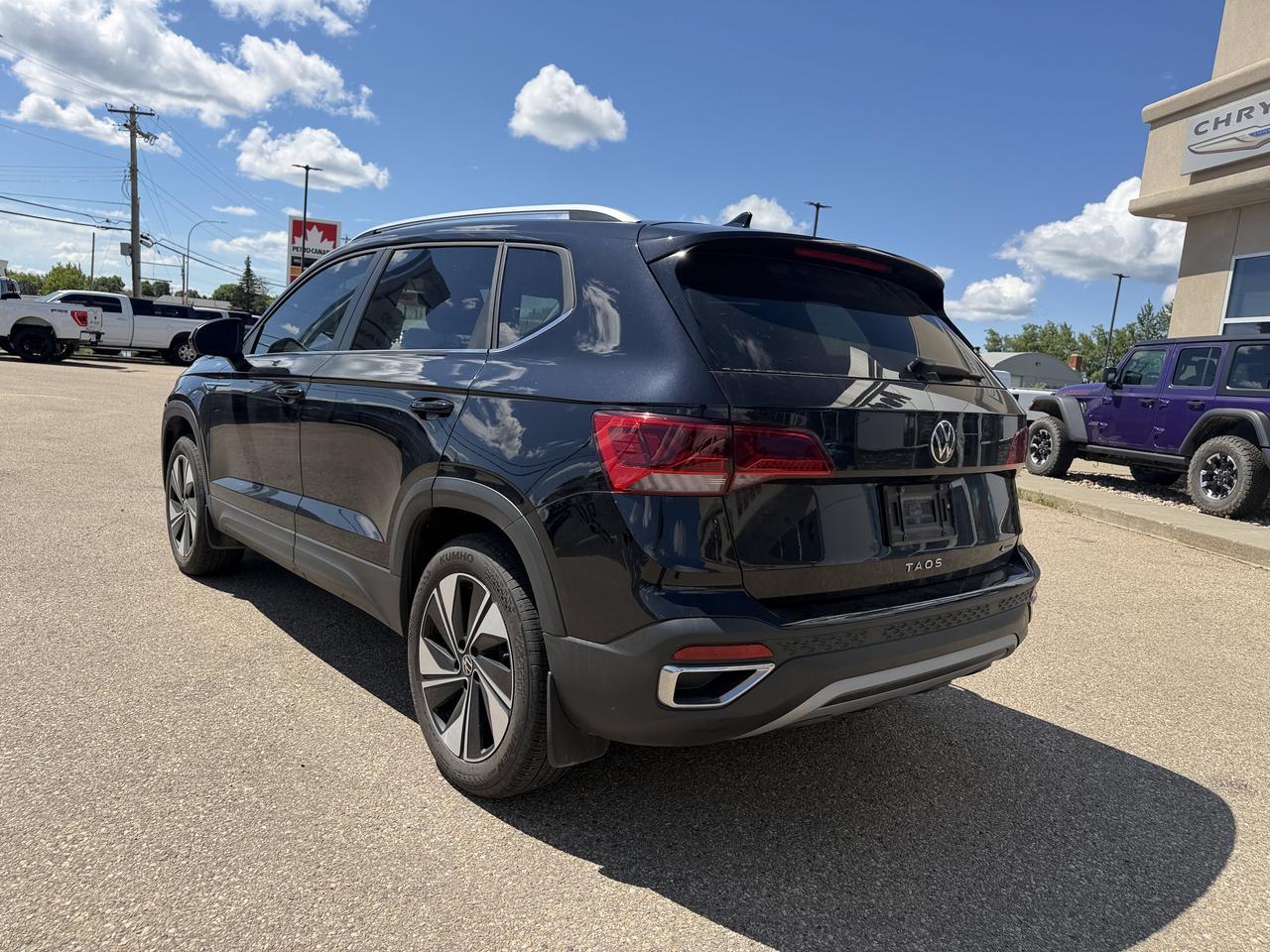 2024 Volkswagen Taos Comfortline Redwater AB