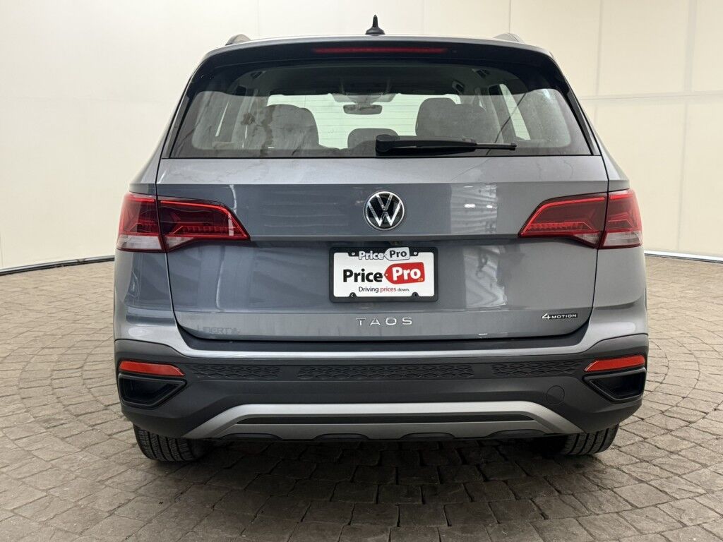 2024 Volkswagen Taos S 4MOTION Maumee OH
