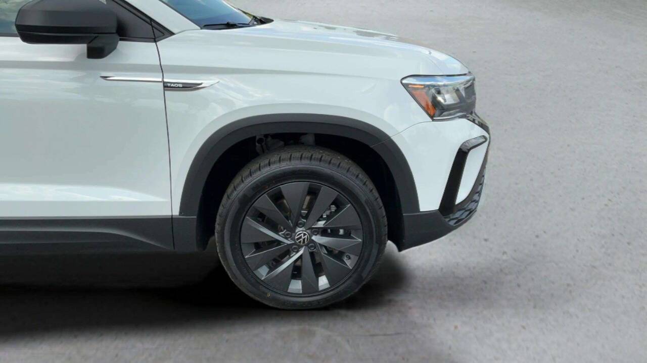 2024 Volkswagen Taos S 4dr SUV Chesterfield MI