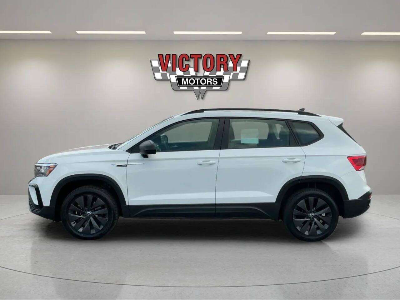 2024 Volkswagen Taos S 4dr SUV Chesterfield MI