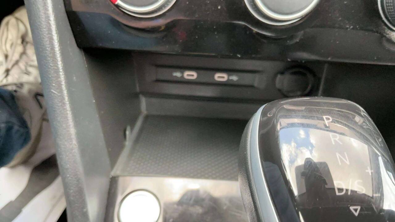 2024 Volkswagen Taos S 4dr SUV Chesterfield MI