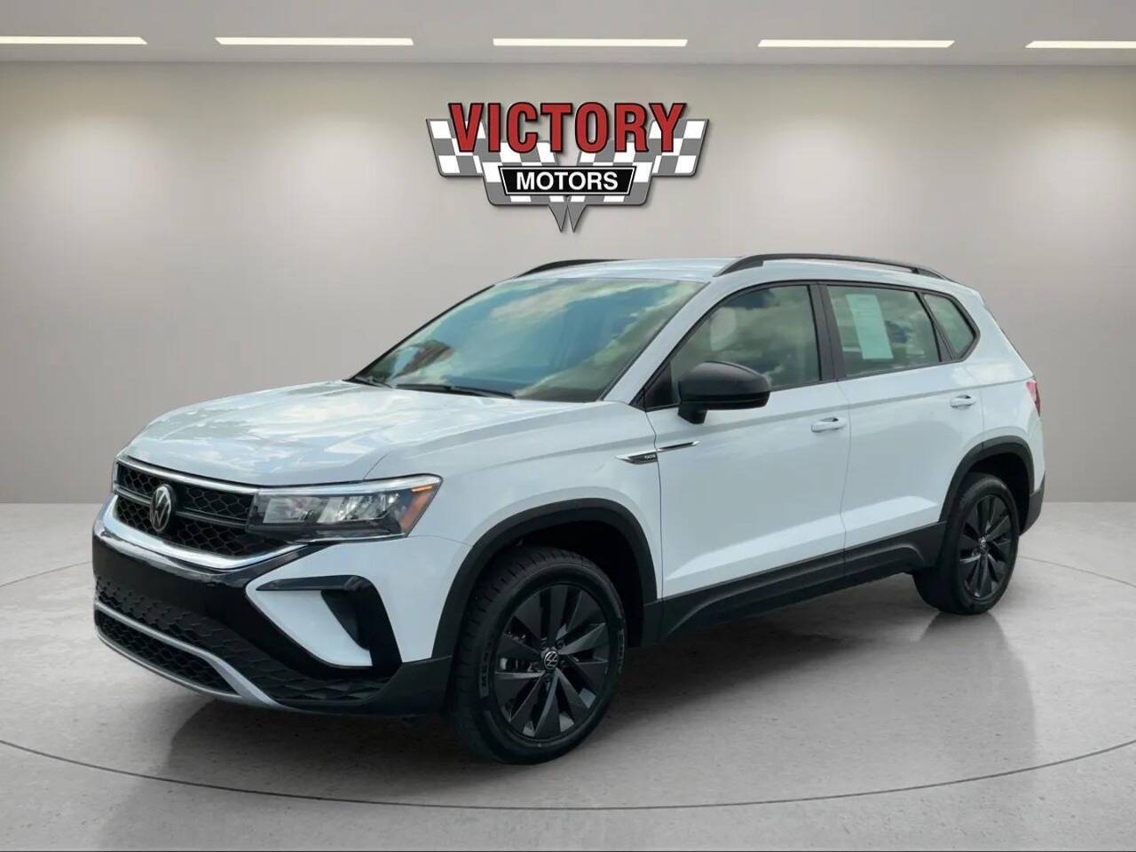 2024 Volkswagen Taos S 4dr SUV Chesterfield MI