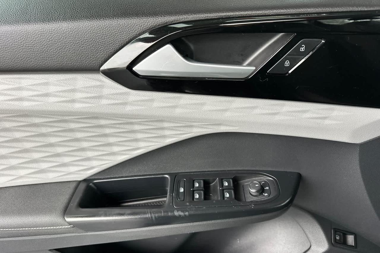 2024 Volkswagen Taos S Roseville CA