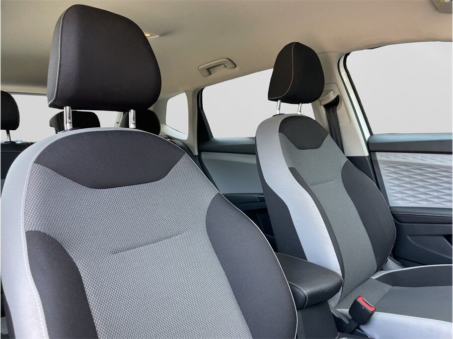 2024 Volkswagen Taos S Sport Utility 4D Port Orchard WA
