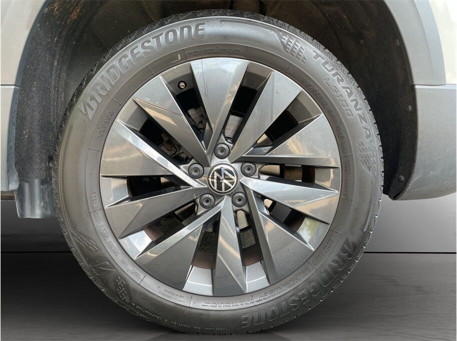 2024 Volkswagen Taos S Sport Utility 4D Port Orchard WA