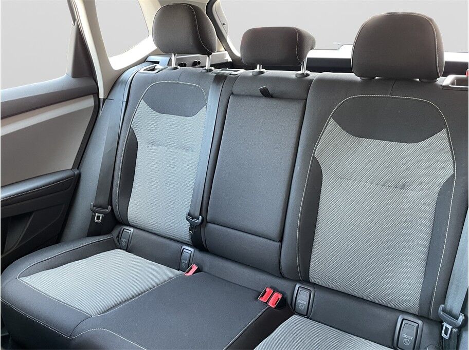 2024 Volkswagen Taos S Sport Utility 4D Port Orchard WA