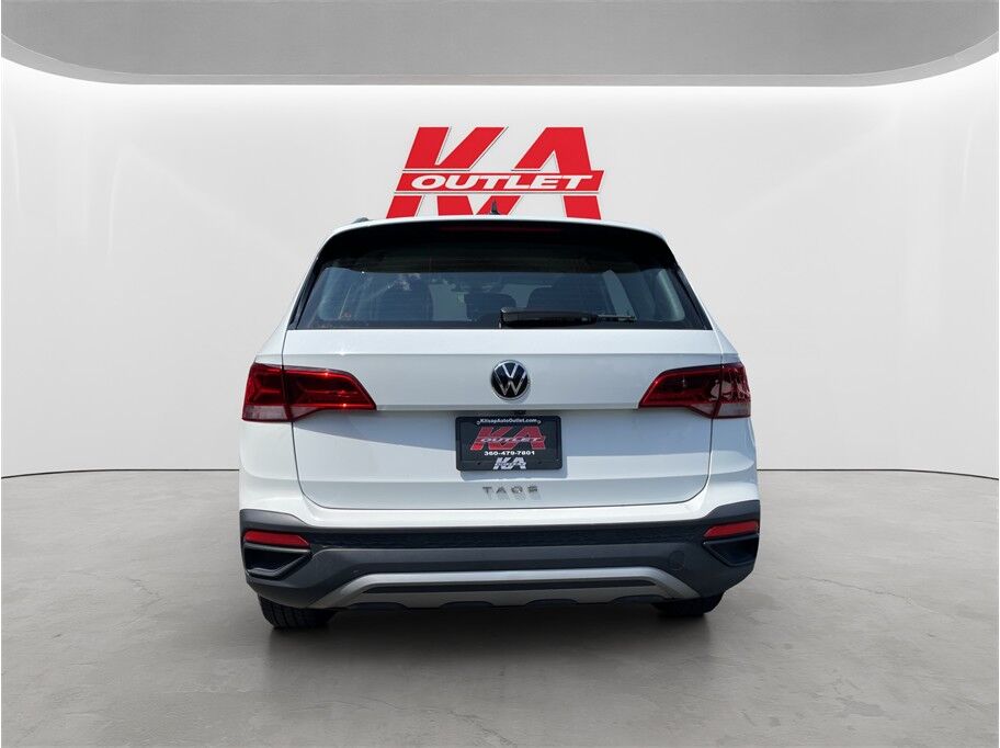 2024 Volkswagen Taos S Sport Utility 4D Port Orchard WA