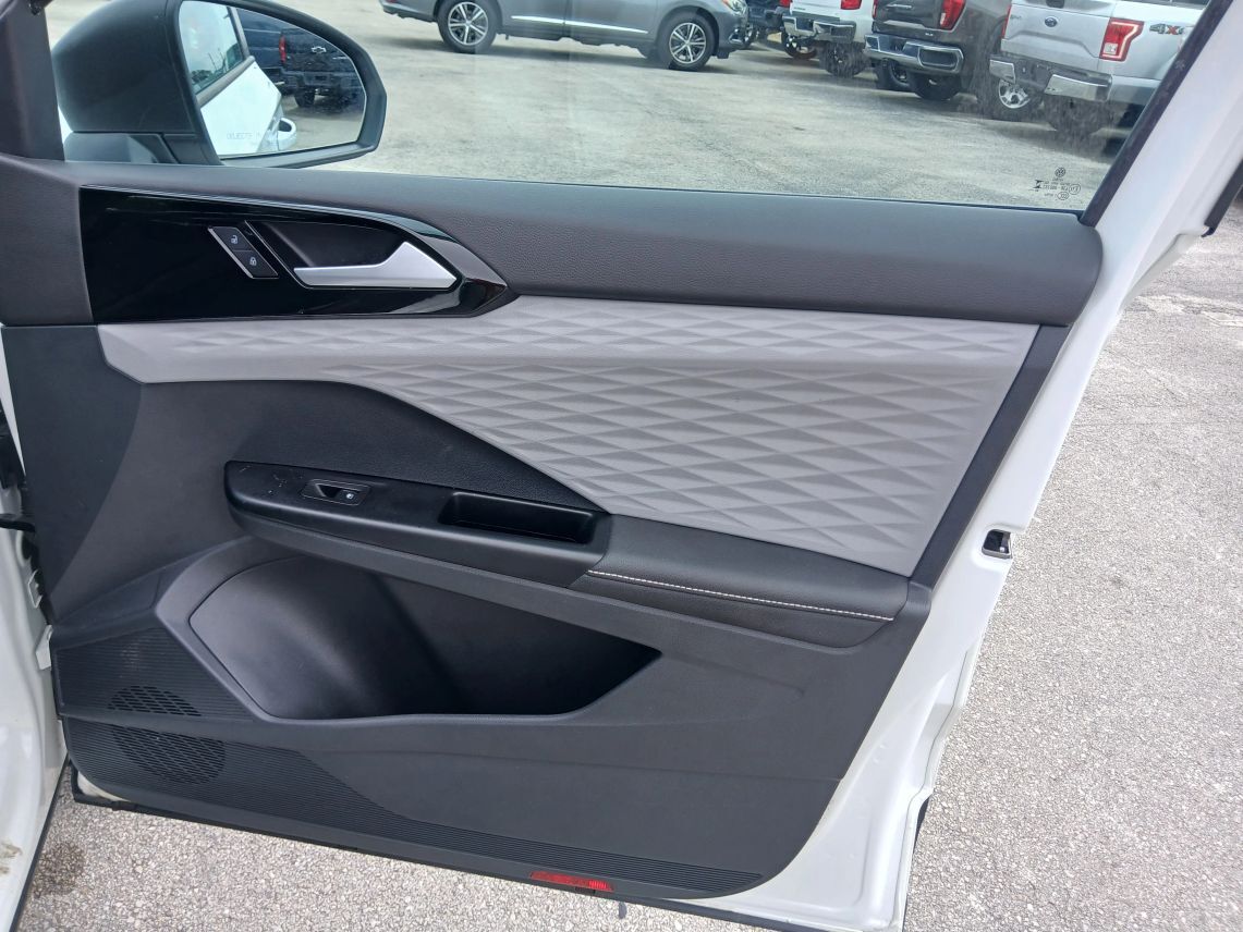 2024 Volkswagen Taos S Sport Utility 4D Maitland FL