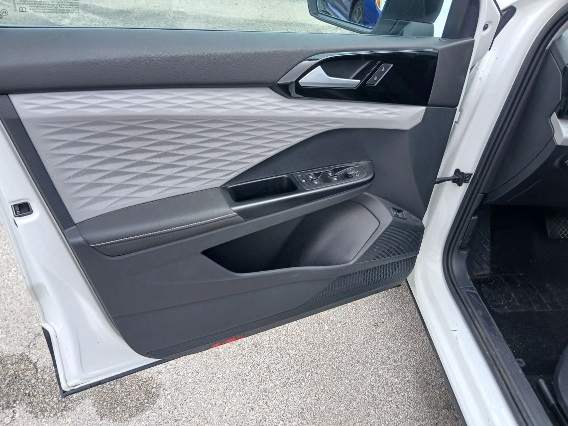 2024 Volkswagen Taos S Sport Utility 4D Maitland FL