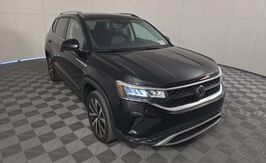 2024_Volkswagen_Taos_SE_  TX