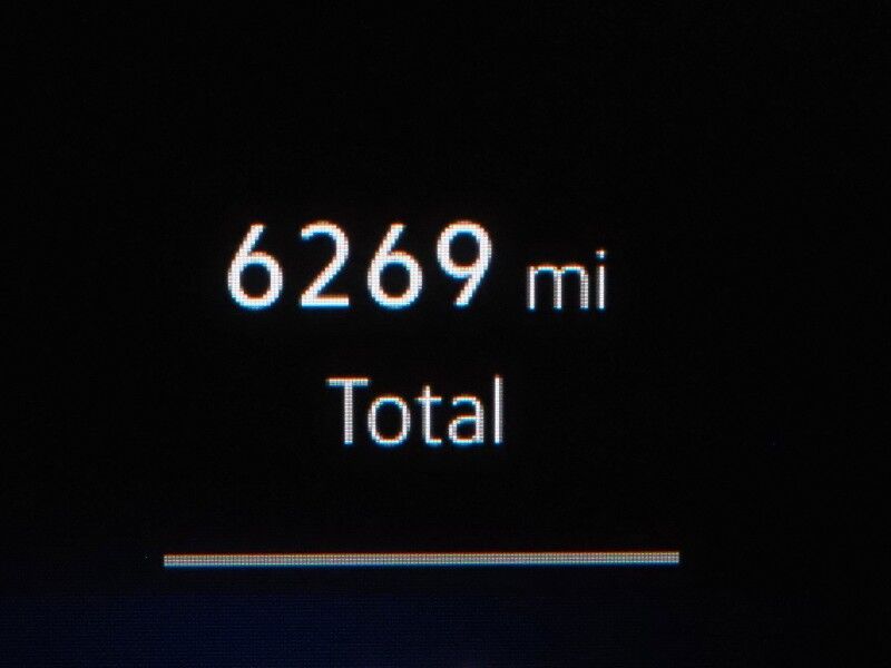 2024 Volkswagen Taos SE *ADAPTIVE CRUISE, SAFETY ALERTS, DIGITAL COCKPIT, BACKUP-CAMERA, COLOR TOUCHSCREEN, HEATED SEATS/STEERING, REMOTE START, KEYLESS ENTRY, WIRELESS CHARGING, ANDROID & APPLE Round Rock TX