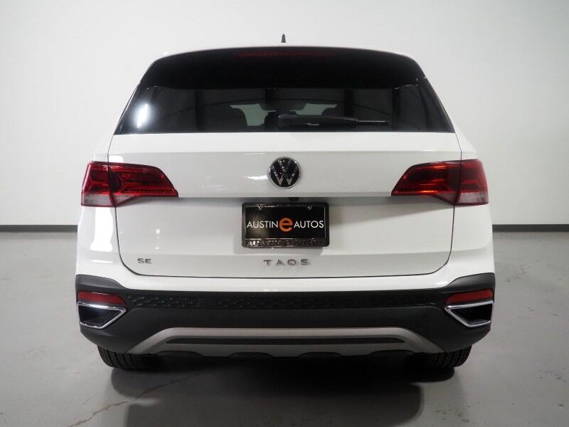 2024 Volkswagen Taos SE *ADAPTIVE CRUISE, SAFETY ALERTS, DIGITAL COCKPIT, BACKUP-CAMERA, COLOR TOUCHSCREEN, HEATED SEATS/STEERING, REMOTE START, KEYLESS ENTRY, WIRELESS CHARGING, ANDROID & APPLE Round Rock TX