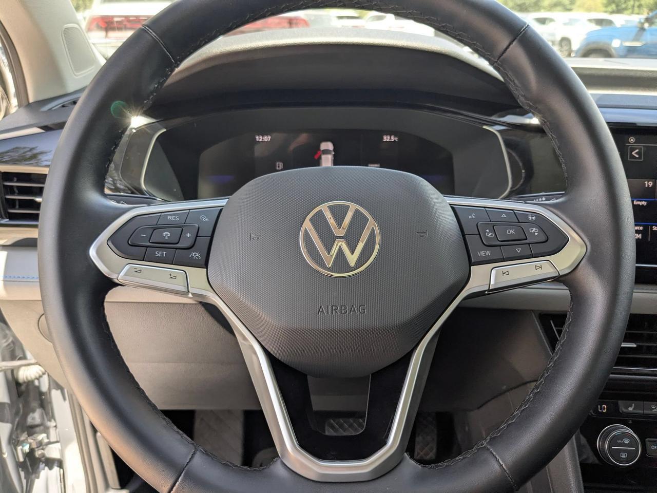 2024 Volkswagen Taos SE Black San Antonio TX