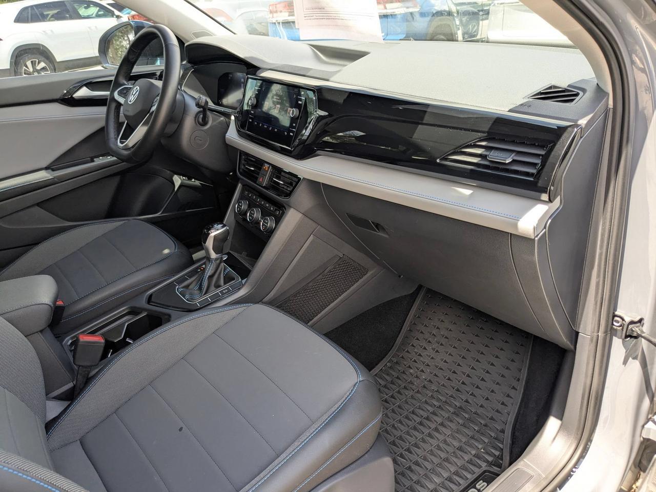2024 Volkswagen Taos SE Black San Antonio TX
