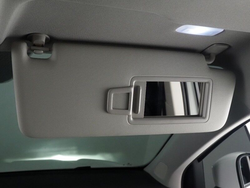 2024 Volkswagen Taos SE *PANORAMA MOONROOF, ADAPTIVE CRUISE, SAFETY ALERTS, DIGITAL COCKPIT, BACKUP-CAMERA, COLOR TOUCHSCREEN, HEATED SEATS/STEERING, REMOTE START, KEYLESS ENTRY, WIRELESS CHARGING, ANDROID & APPLE Round Rock TX