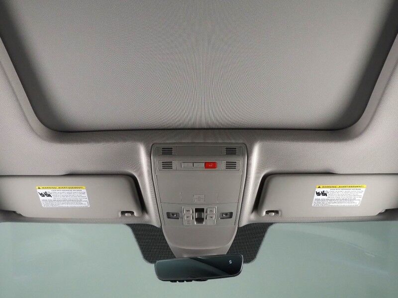 2024 Volkswagen Taos SE *PANORAMA MOONROOF, ADAPTIVE CRUISE, SAFETY ALERTS, DIGITAL COCKPIT, BACKUP-CAMERA, COLOR TOUCHSCREEN, HEATED SEATS/STEERING, REMOTE START, KEYLESS ENTRY, WIRELESS CHARGING, ANDROID & APPLE Round Rock TX