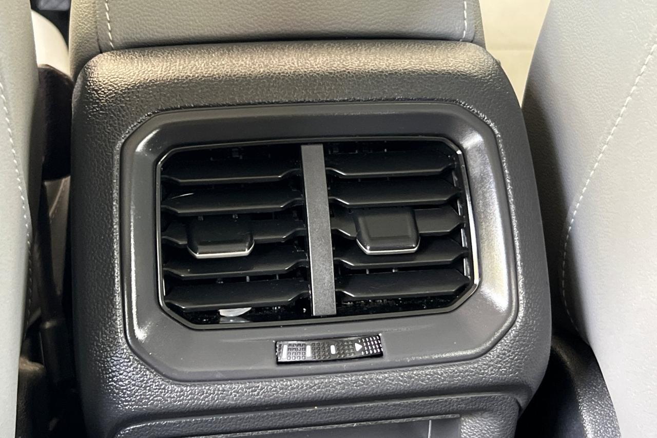 2024 Volkswagen Taos SE Roseville CA