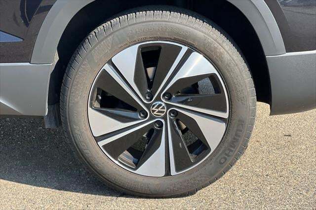 2024 Volkswagen Taos SE Roseville CA
