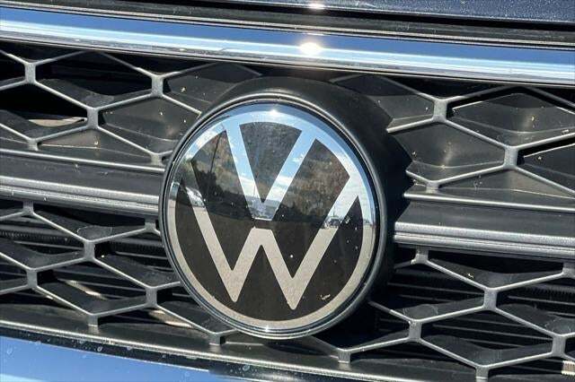 2024 Volkswagen Taos SE Roseville CA