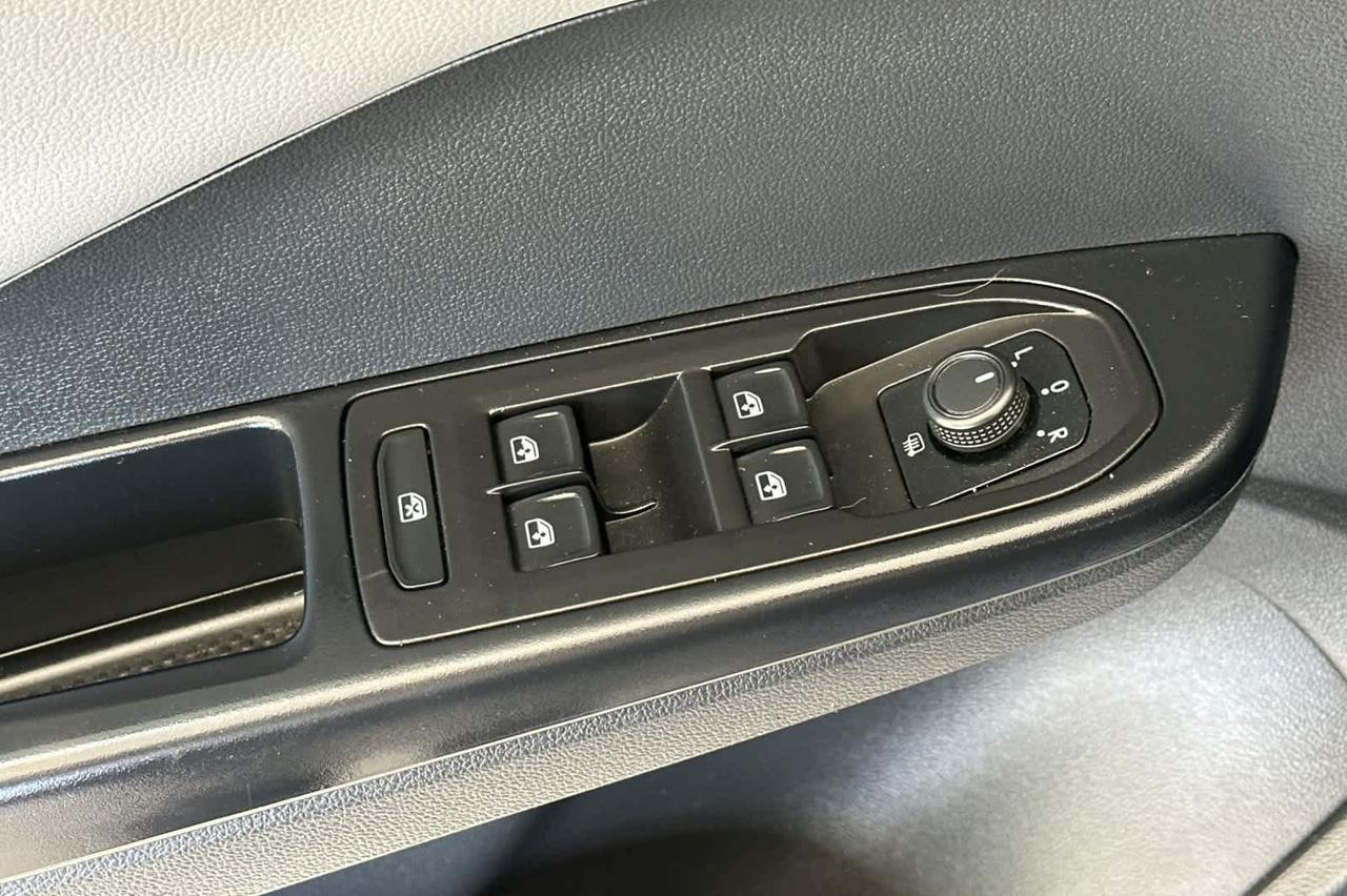 2024 Volkswagen Taos SE Roseville CA