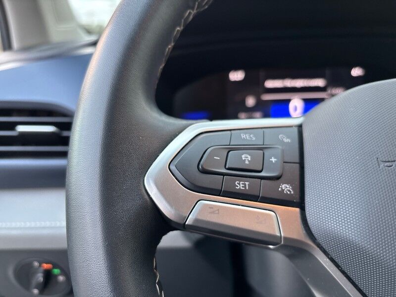 2024 Volkswagen Taos SE Seffner FL