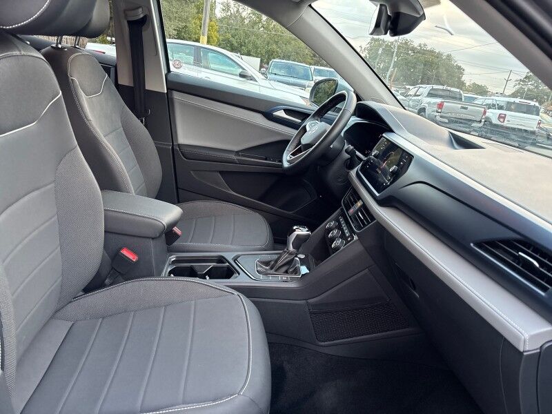 2024 Volkswagen Taos SE Seffner FL