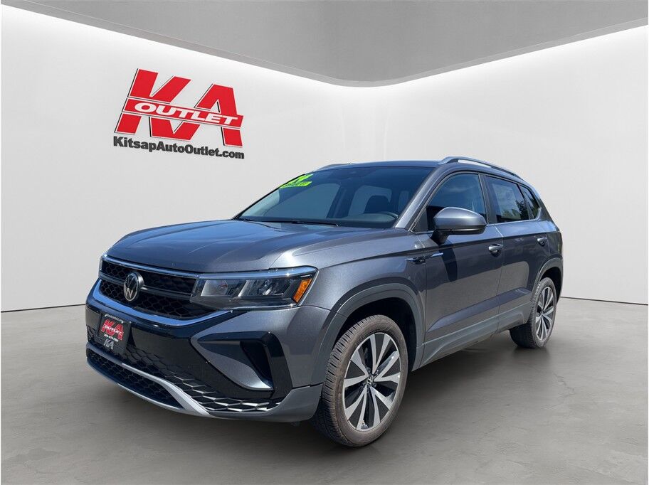 2024 Volkswagen Taos SE Sport Utility 4D Port Orchard WA