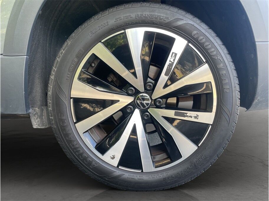 2024 Volkswagen Taos SE Sport Utility 4D Port Orchard WA