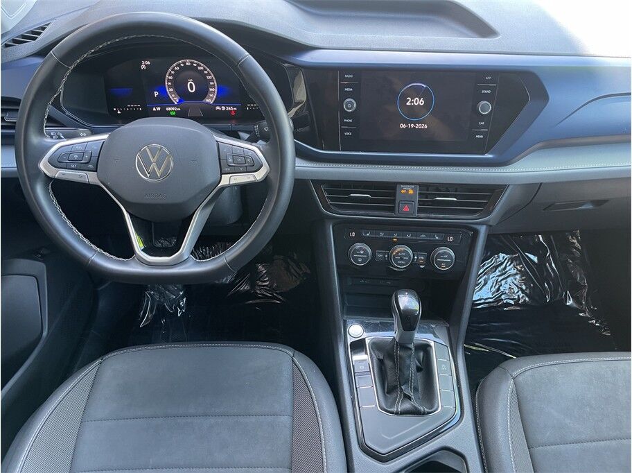 2024 Volkswagen Taos SE Sport Utility 4D Port Orchard WA
