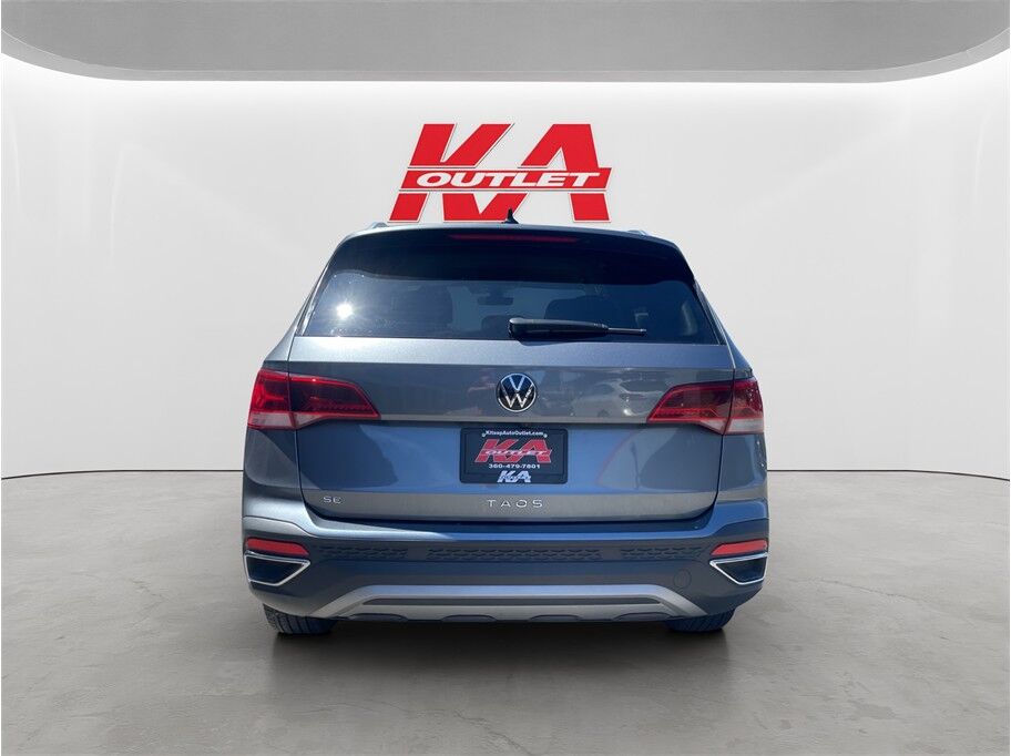 2024 Volkswagen Taos SE Sport Utility 4D Port Orchard WA