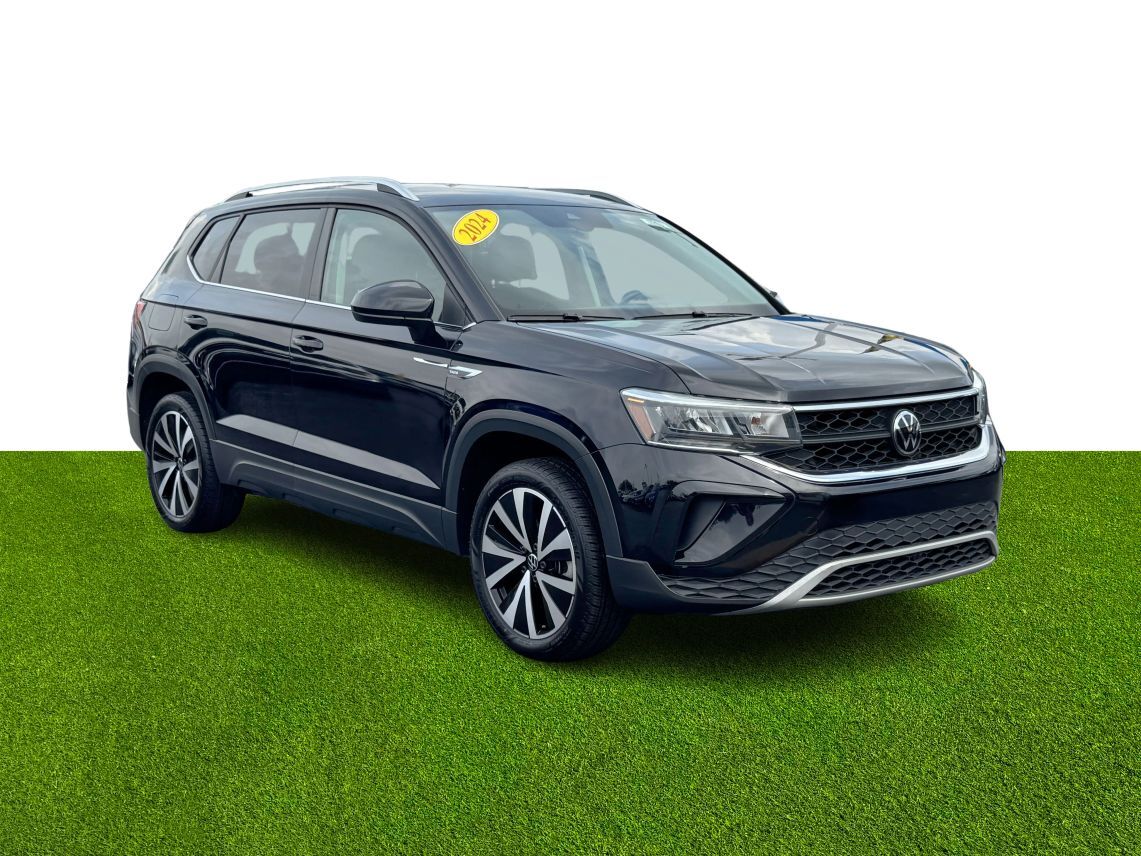 2024 Volkswagen Taos SE Sport Utility 4D