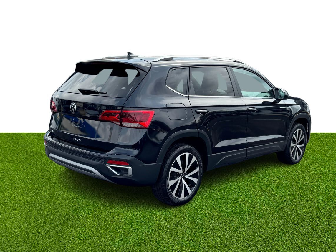 2024 Volkswagen Taos SE Sport Utility 4D