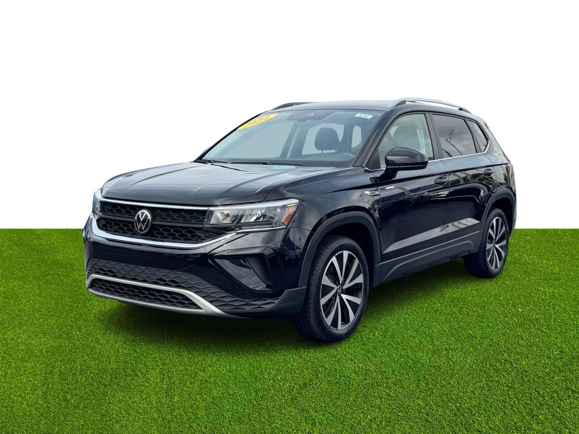 2024 Volkswagen Taos SE Sport Utility 4D
