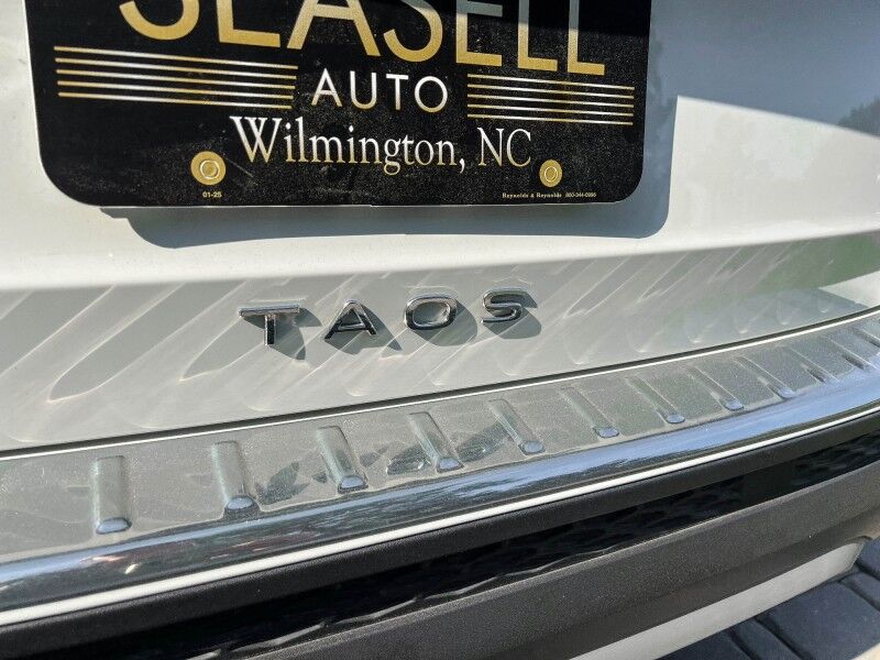 2024 Volkswagen Taos SE Wilmington NC