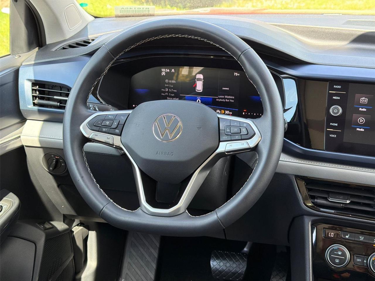 2024 Volkswagen Taos SE Hagerstown MD