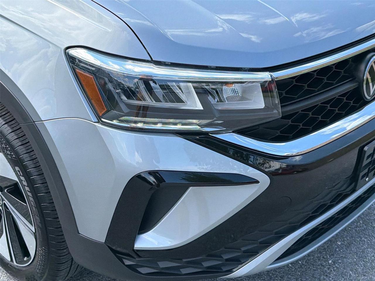 2024 Volkswagen Taos SE Hagerstown MD