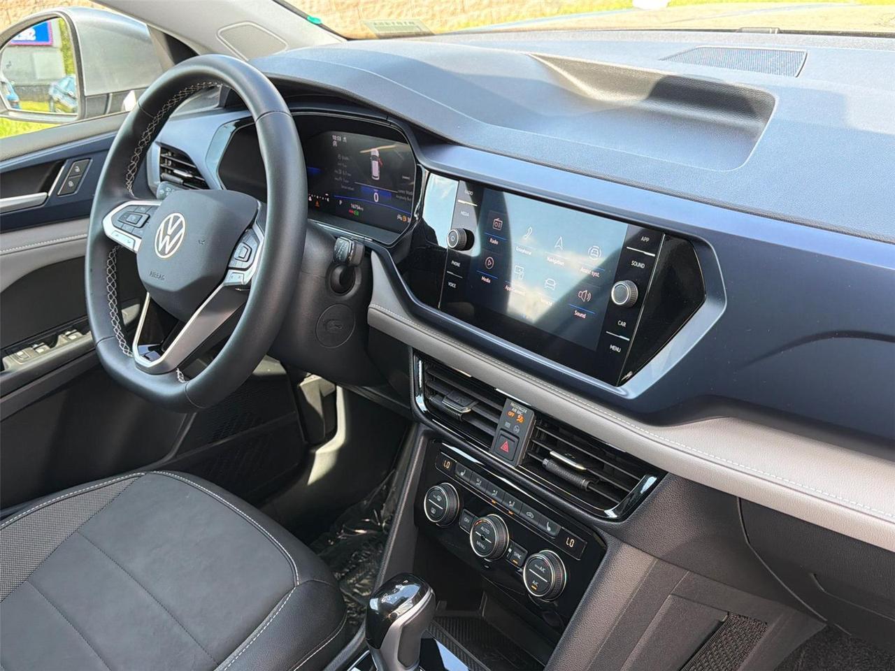 2024 Volkswagen Taos SE Hagerstown MD