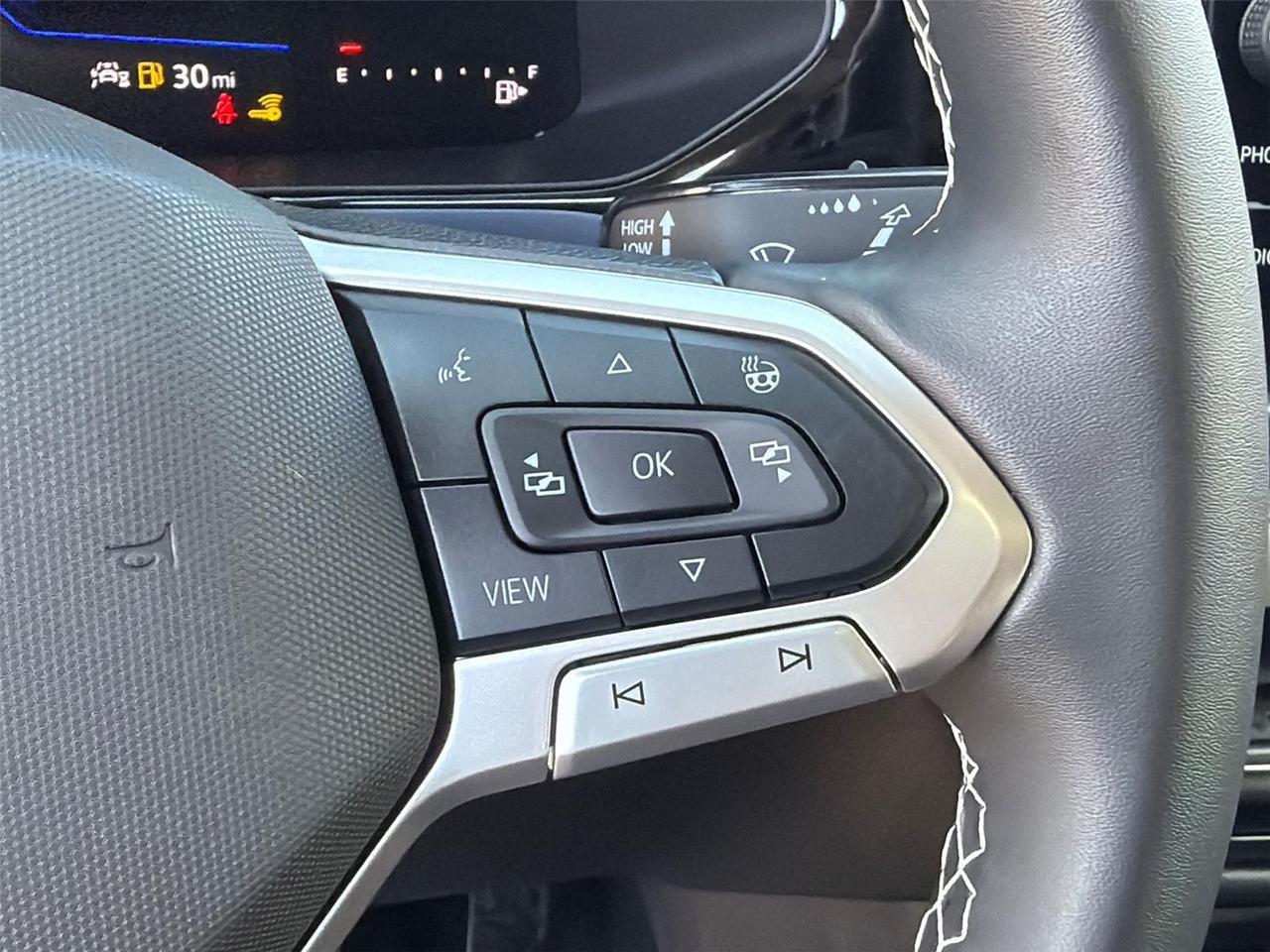 2024 Volkswagen Taos SE Hagerstown MD